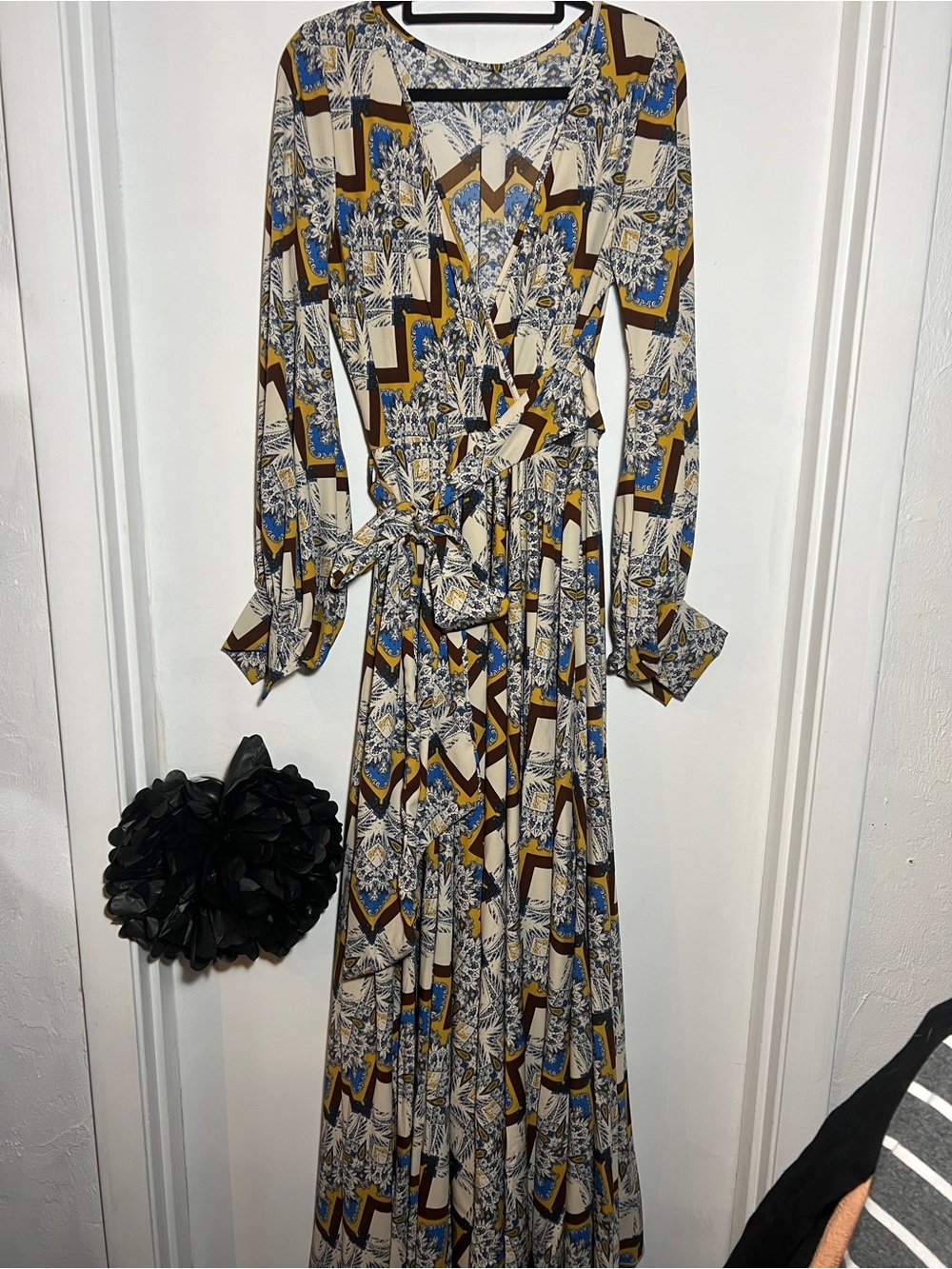 Boutique Geometric Mosaic Tile Print Maxi Wrap Dress - Small